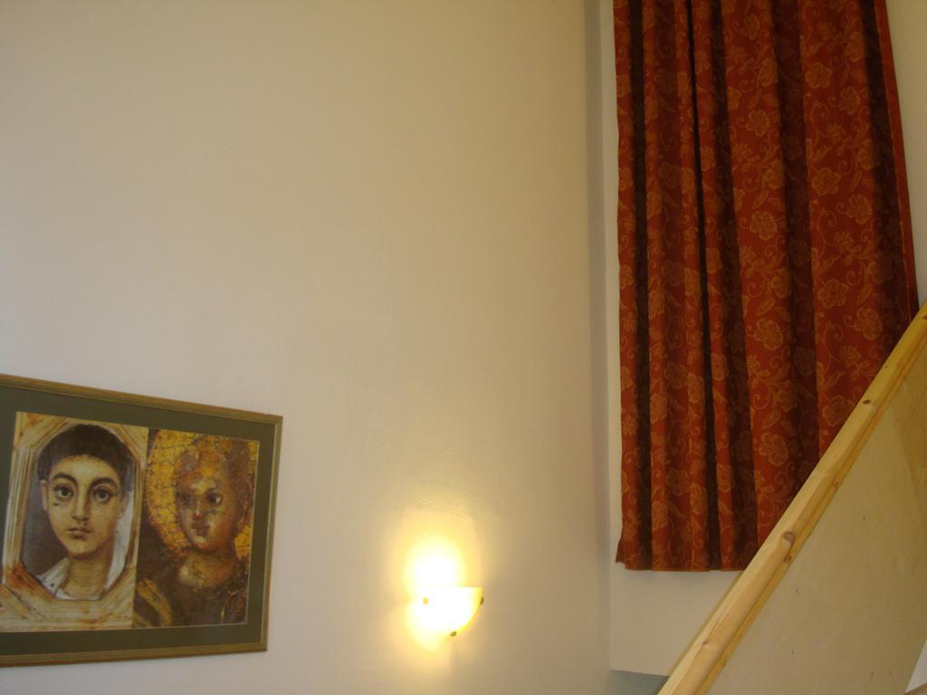 To Greki Hotel Livartzi Exterior photo
