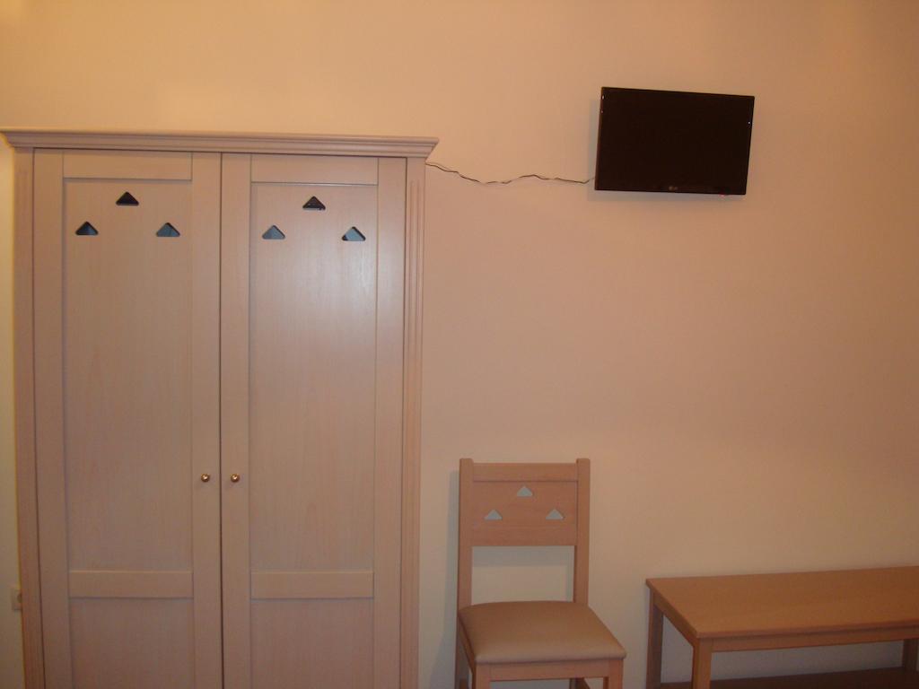 To Greki Hotel Livartzi Room photo